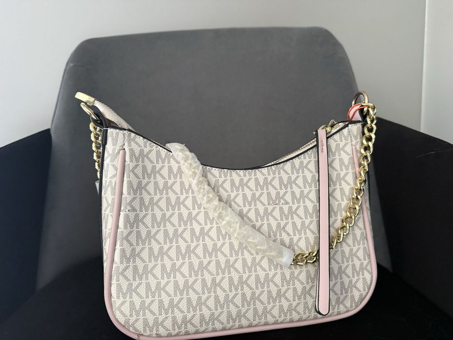 Mala Michael Kors