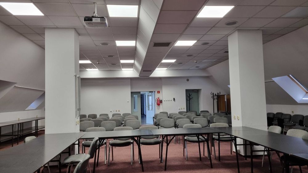 wynajem sali konferencyjnej