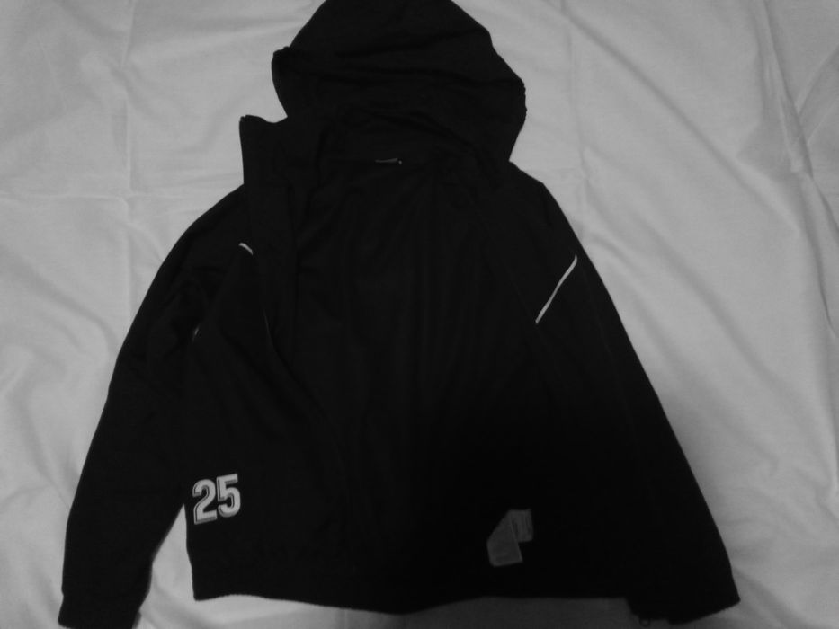 Ветровка, дощовик Puma б/у на зріст 164 см