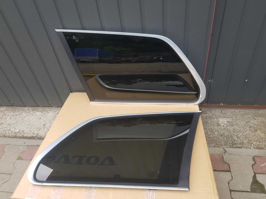 VOLVO XC90 Szyba Tylna W Błotnik Tył Karoseryjna Listwa CZĘŚCI RADOM