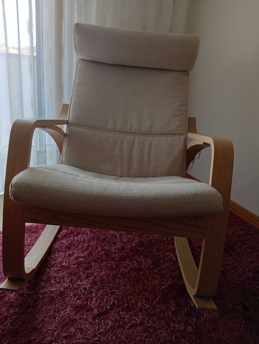 Cadeira baloiço, Ikeia