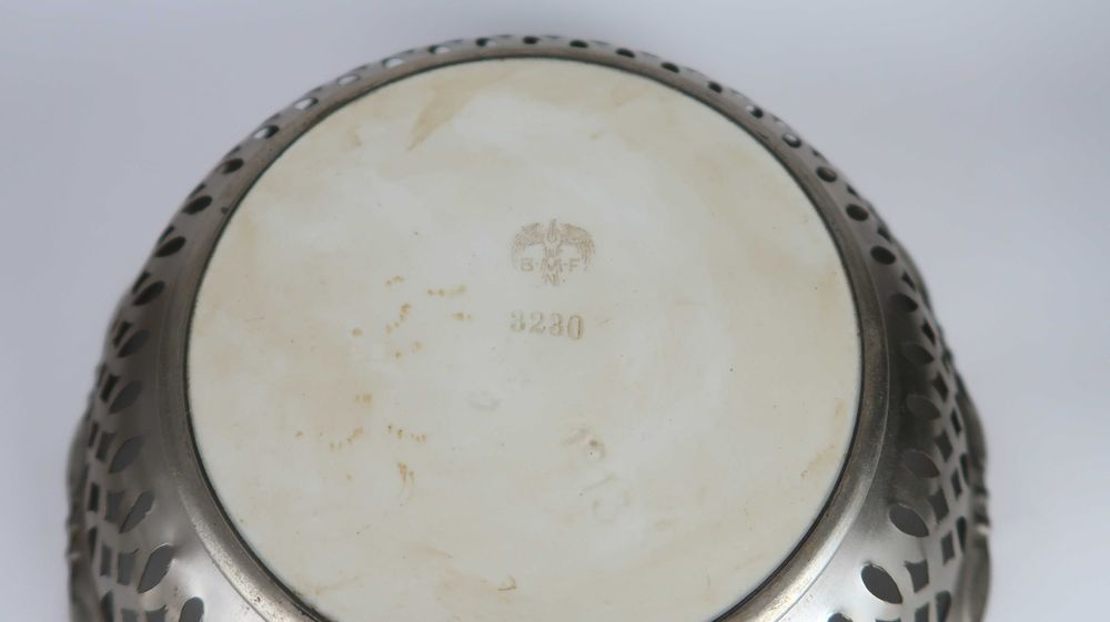 Tabuleiro bandeja majólica antigo com gradinha (ref 4)
