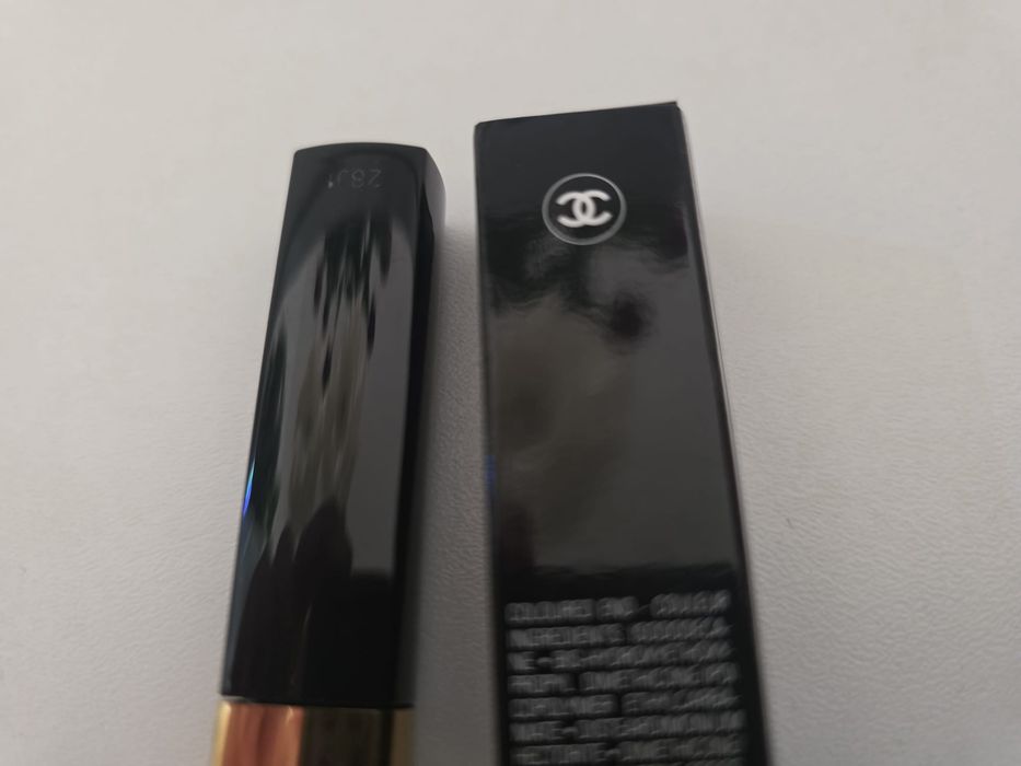 Chanel Le Rouge Duo 186 pink nude
