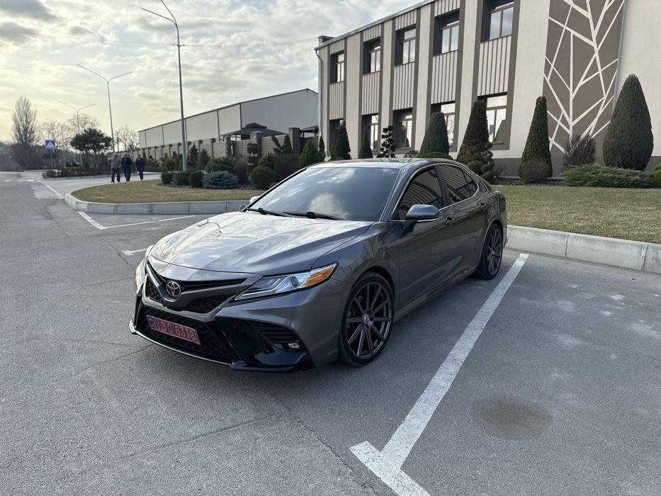 Toyota Camry 70 2018