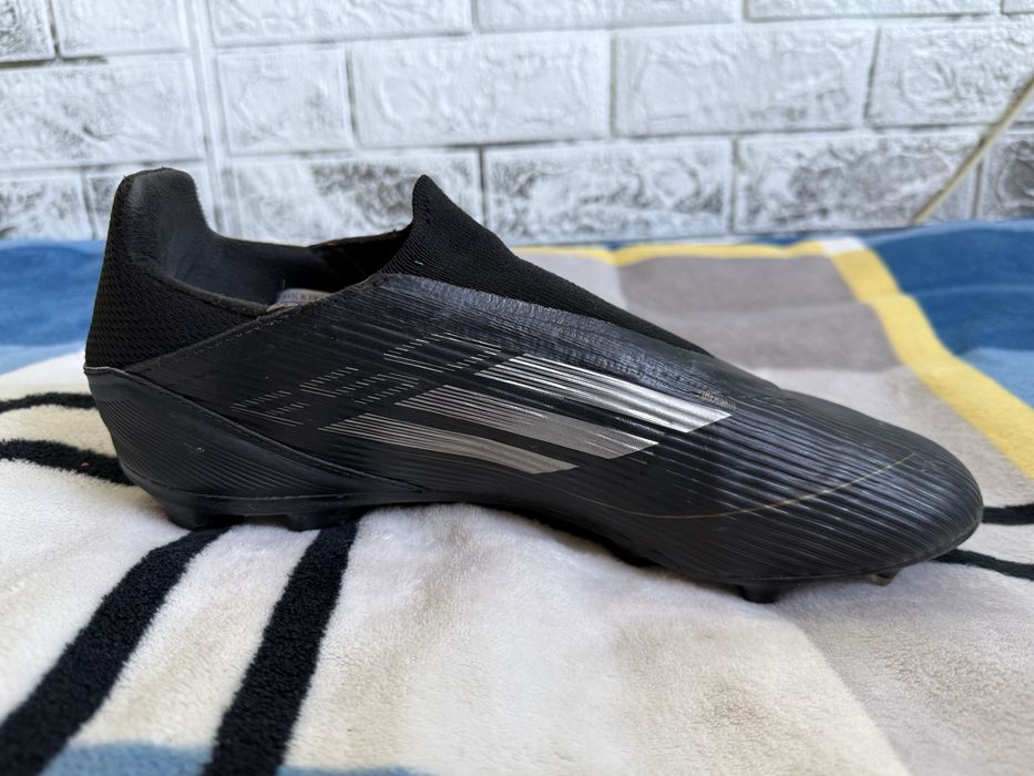Копки Adidas f50 чорні