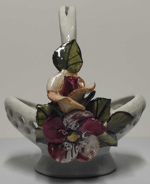 Porcelanowy koszyk koszyczek kosz z porcelany kwiaty kwiatki vintage