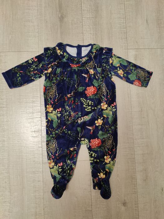 Чоловічки на дівчинку від Next на 6-9міс 68-74см