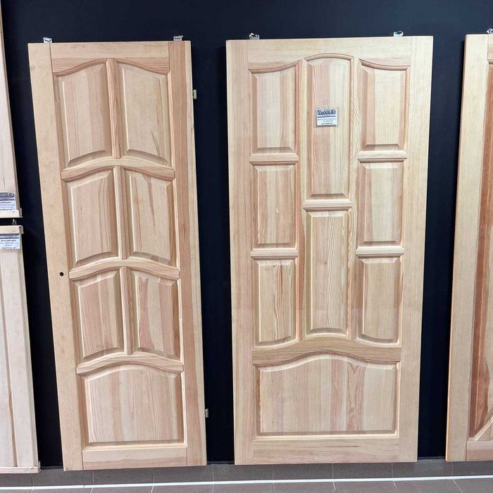 Двері дерев'яні, двері з дерева, двері з масиву сосни, різні моделі