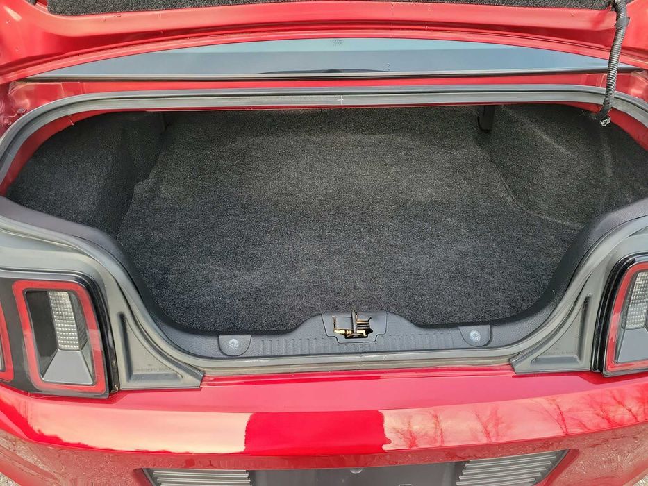 Ford Mustang      2014