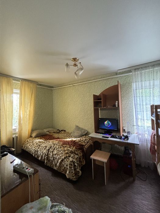 Продаж будинку в Лісових Гринівцях