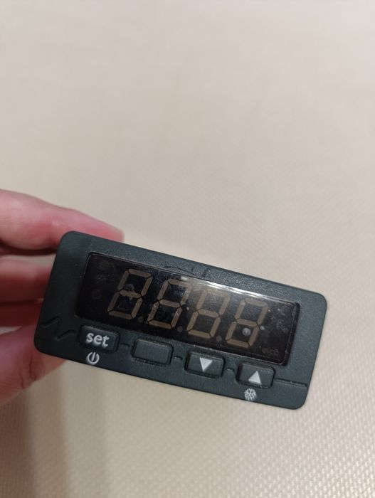 Контролер термостат