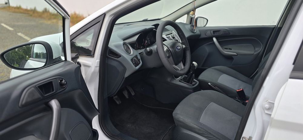 Ford fiesta 1.4Tdci 75cv - 2010