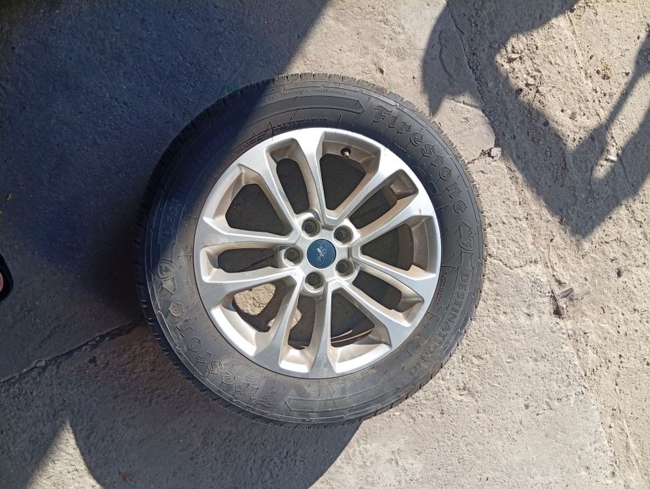 Капот форд ескейп 20 Ford escape 20