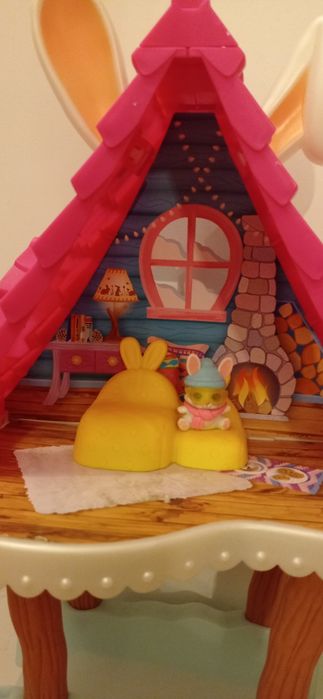 Enchantimals zimowy domek