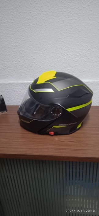 Capacete bogotto