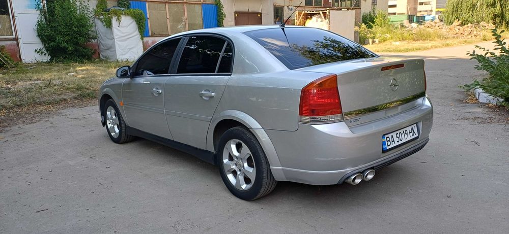 Opel Vectra 2.2 Автомат у відмінному стані
