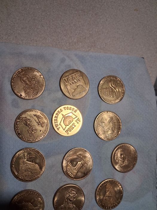 Medale pozłacane 24 karatowym złotem