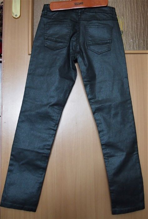 Стильные джинсы скинни Benetton Pocopiano Германия р.152 девочке