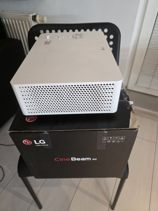 Projektor LG HU70LS