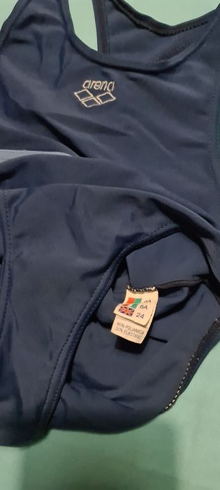 Fato de banho de piscina