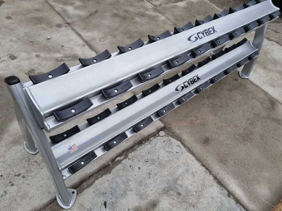 Profesjonalny Stojak na hantle Cybex