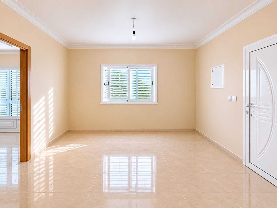 Vende-se Excelente Moradia T3 Caxarias