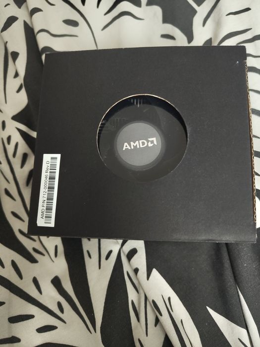 Chłodzenie AM4 + AM5 procesora AMD Wraith Stealth