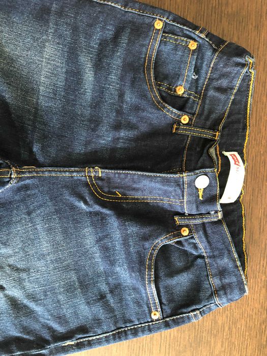 Calças Levi's 512 (14A)