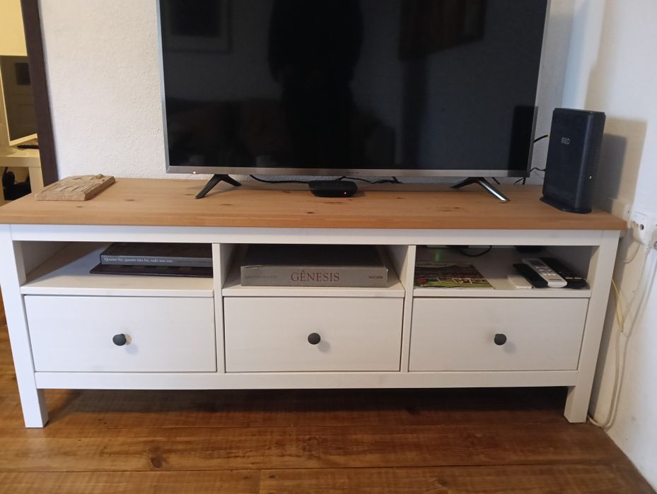 Móvel de TV Ikea Hemnes