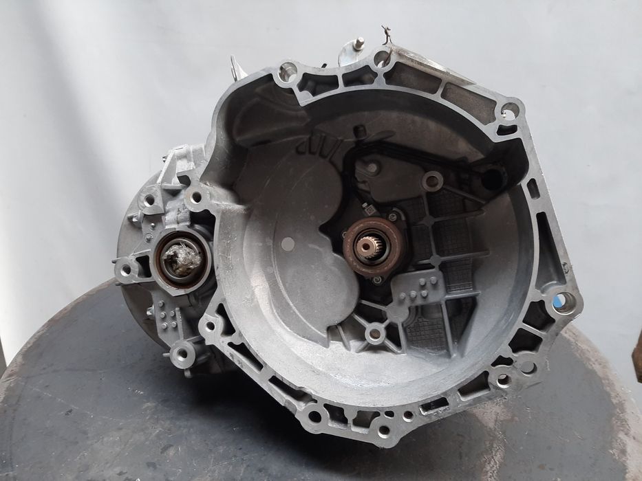 Caixa de velocidades manual OPEL Astra J