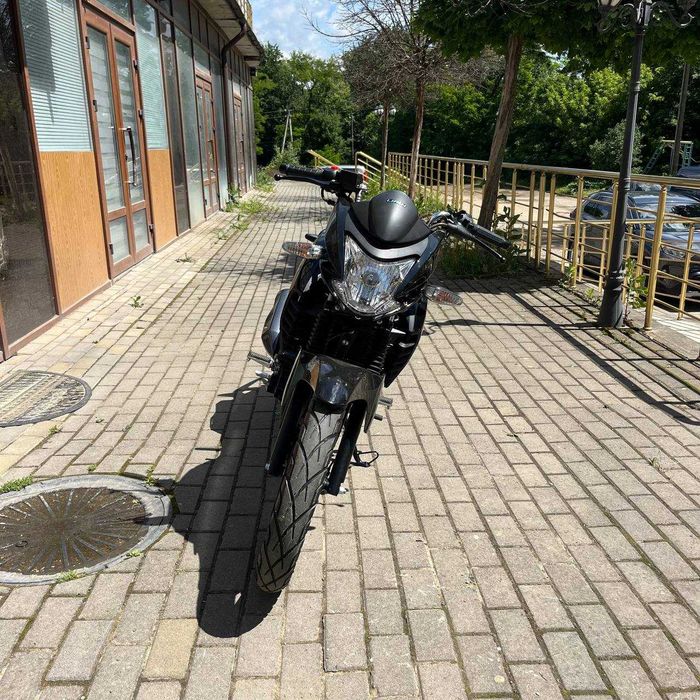 Мотоцикл Lifan Kp 200
