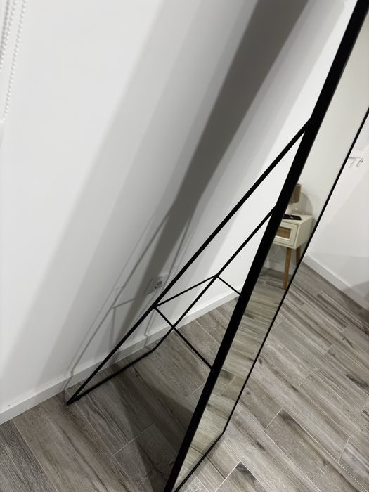 Espelho preto ikea