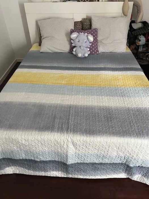 Edredão / colcha acolchoada reversível 260x230 cm – novo