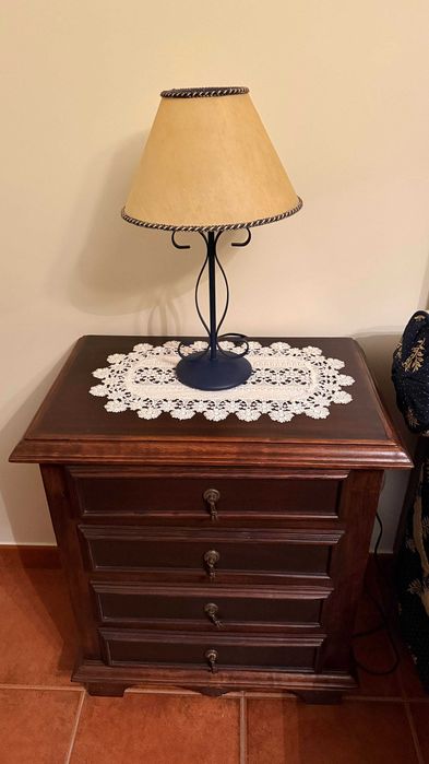 Quarto Completo em Madeira Maciça (Pack Completo)