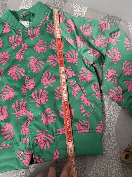 Вітровка бомбер hm 4-6 років на 110/116 см