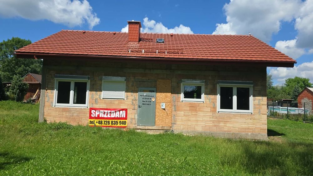 Dom stan surowy zamknięty