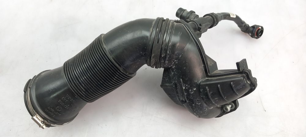 Tubo do intercooler VOLKSWAGEN Polo (AW1)