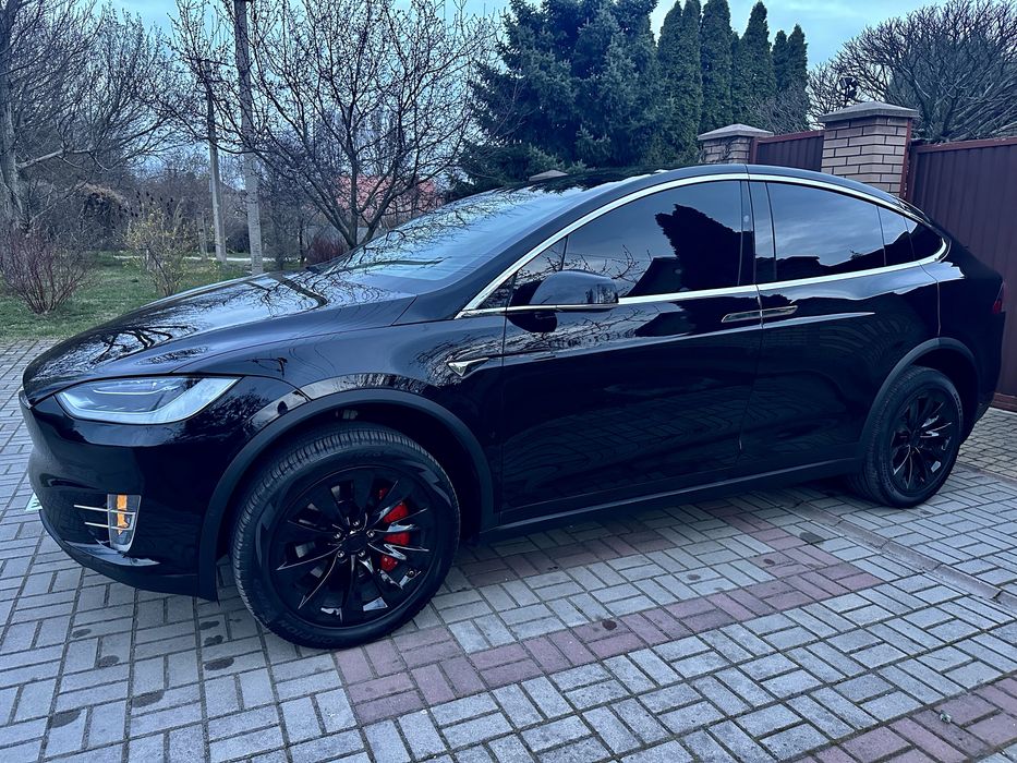 Tesla Model X / Тесла Модел ИКС 2018 75kWt/ ОБМЕН