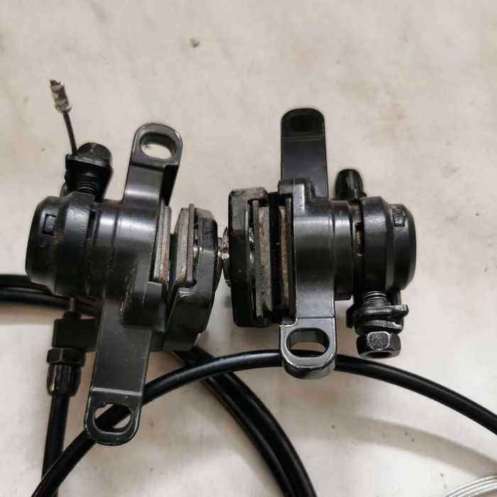 Zaciski hamulcowe tarczowe mechaniczne Shimano BR-R317