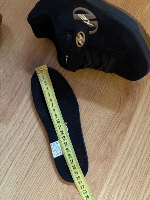 Дитячі роликові кросівки Heelys