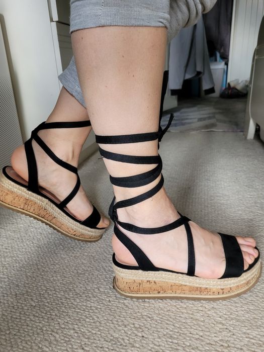 Mulanka 37/38 sandały rzymianki espadryle na koturnie wiazane