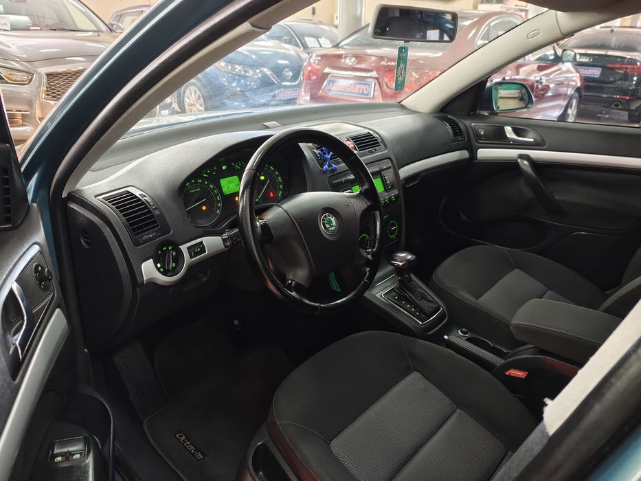 Skoda Octavia Combi 1.6i 16V 6АКПП 2007 р.в. (115 к.с.)