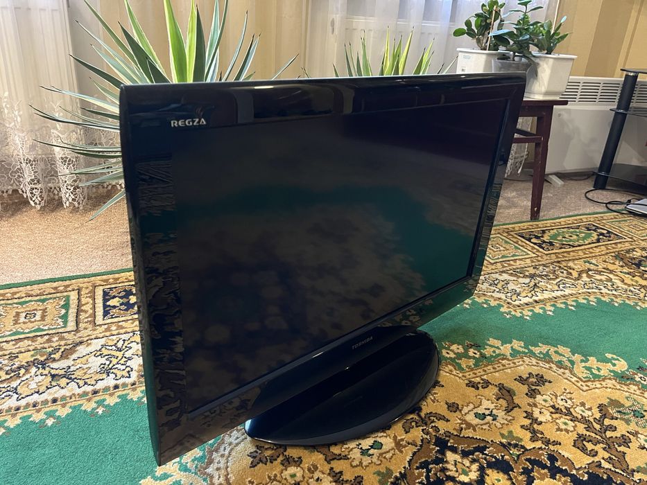 Продам телевизор Toshiba 32 диагональ