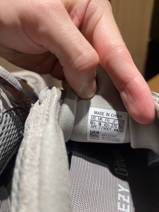 adidas Yeezy boost 500 ash grey 43 Utility white black granite bone t