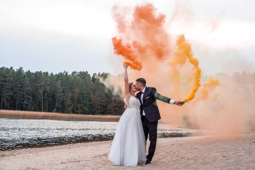 FOTOGRAF ŚLUBNY fotografia wesele sesja plener WOLNE TERMINY tanio