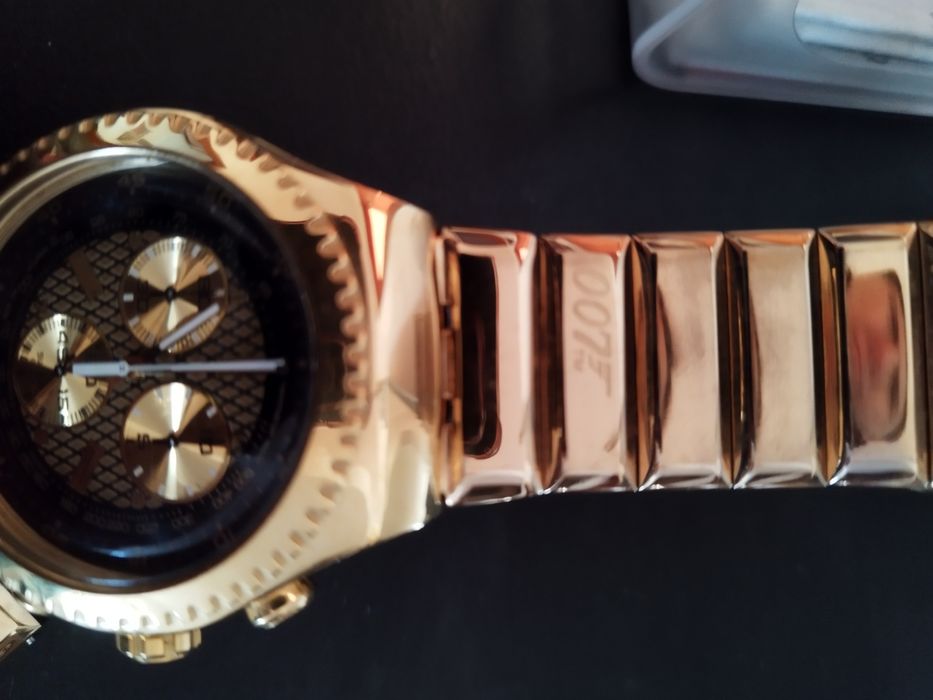 Swatch de coleção 007 ODD JOB
