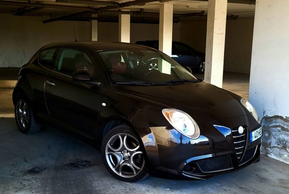 Alfa Romeo 1.6 JTD 2010 impecável