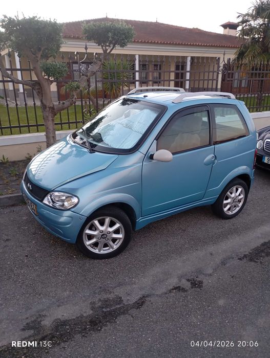 Microcarro em ótimo estado!!!