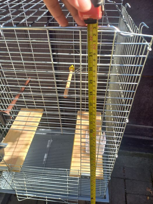 Клітка для папуги
