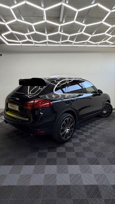 PORSCHE CAYENNE 3.0 HÍBRIDO — photo 4